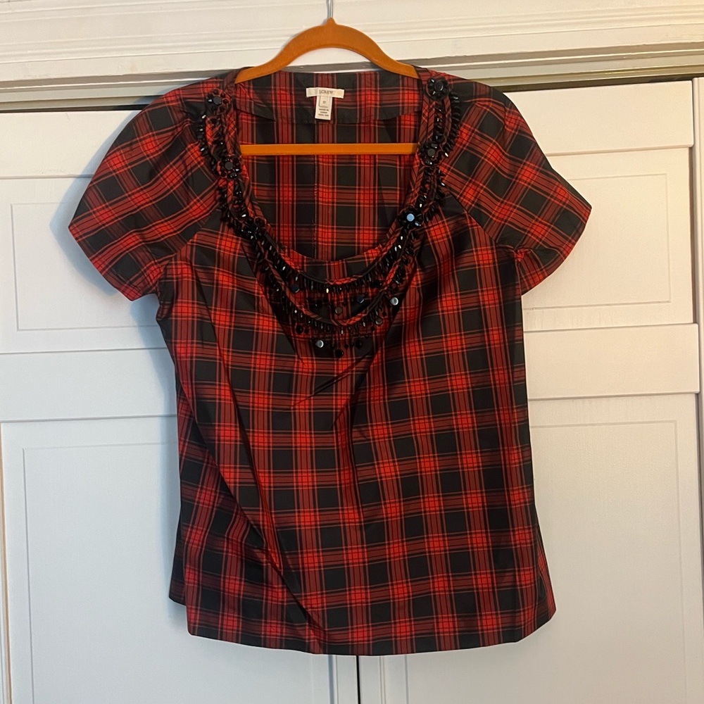100% silk black and red blouse with beaded necklace detail